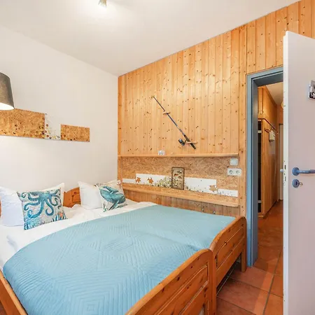 Am Gothensee 25 Rad Kapitän Ferienhaus *
